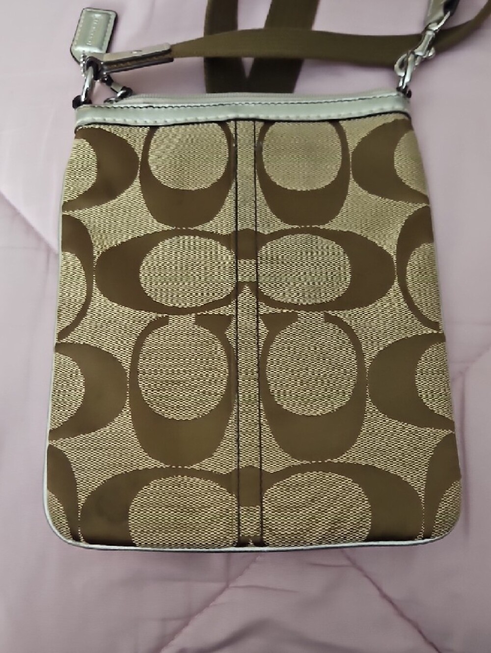Coach Brown Signature Crossbody with Silver Trim - Picture 6 of 7